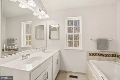 9390 Rock Ripple Lane, Laurel, MD 20723 - Photo 22