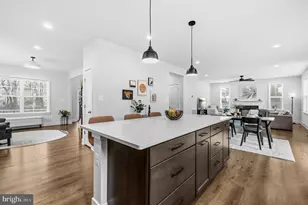 6416 Meadows Ln, Columbia, MD 21045 - Photo 18