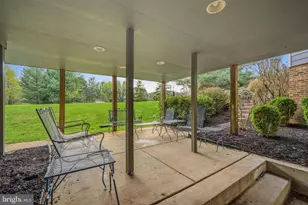 9048 Furrow Ave, Ellicott City, MD 21042 - Photo 50