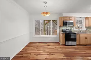 10895 Beech Creek Dr, Columbia, MD 21044 - Photo 10