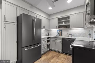 10077 Windstream Drive #4, Columbia, MD 21044 - Photo 6