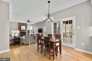 7070 Garden Walk, Columbia, MD 21044 - Photo 16