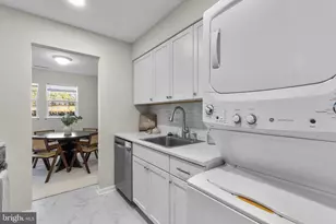 8585 Falls Run Rd, Ellicott City, MD 21043 - Photo 16