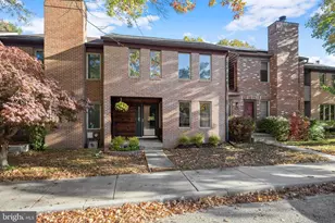 9453 Clocktower Ln, Columbia, MD 21046 - Photo 4
