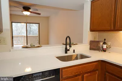 9453 Clocktower Lane, Columbia, MD 21046 - Photo 6