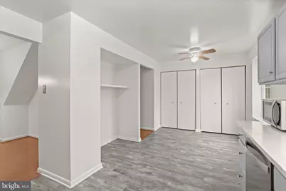 9811 Rainleaf Court, Columbia, MD 21046 - Photo 10