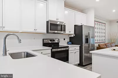 7124 Emaly Jane Ln, Elkridge, MD 21075 - Photo 16