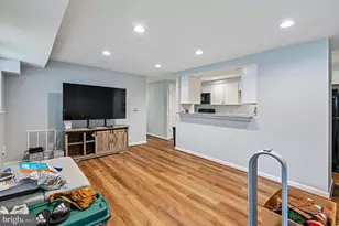 6335 Greenfield Rd, Elkridge, MD 21075 - Photo 6