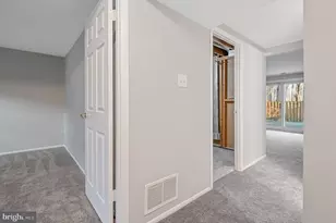 10661 High Beam Ct, Columbia, MD 21044 - Photo 44