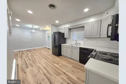 10725 E Crestview Lane, Laurel, MD 20723 - Photo 6