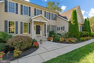 7944 Harriet Tubman Ln, Columbia, MD 21044 - Photo 4