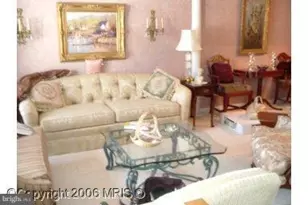 8695 Manahan Dr, Ellicott City, MD 21043 - Photo 4