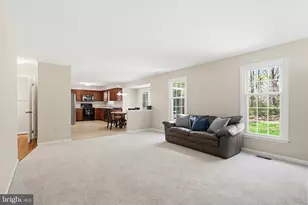 10525 Patuxent Ridge Way, Laurel, MD 20723 - Photo 20