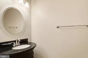 10525 Patuxent Ridge Way, Laurel, MD 20723 - Photo 22