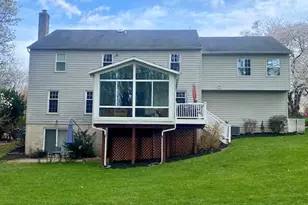 10525 Patuxent Ridge Way, Laurel, MD 20723 - Photo 2