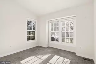 5604 April Journey, Columbia, MD 21044 - Photo 8