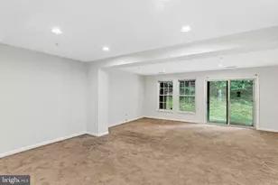 7039 Oak Grove Way, Elkridge, MD 21075 - Photo 4