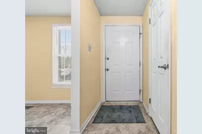 10894 Olde Woods Way, Columbia, MD 21044 - Photo 2