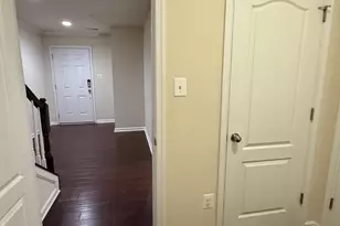 7018 Foxton Way, Hanover, MD 21076 - Photo 4