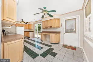 13140 Triadelphia Rd, Ellicott City, MD 21042 - Photo 12