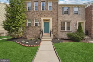 7054 Joann Khan Dr, Elkridge, MD 21075 - Photo 2