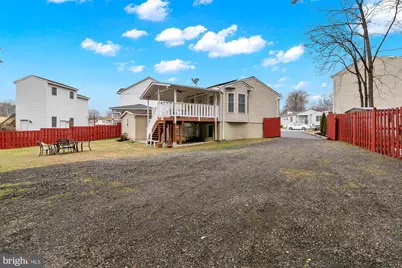 8252 Glen Court, Jessup, MD 20794 - Photo 4