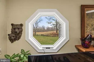 6717 Sewells Orchard Dr, Columbia, MD 21045 - Photo 14