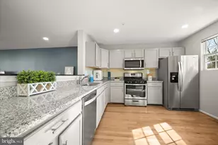 8811 Goose Landing Cir, Columbia, MD 21045 - Photo 12