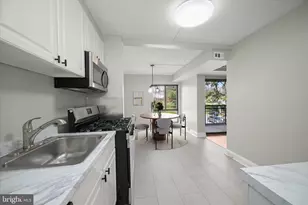 5901 Tamar Dr, Columbia, MD 21045 - Photo 2