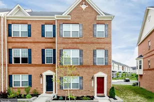 8000 Blue Stream Dr, Elkridge, MD 21075 - Photo 2