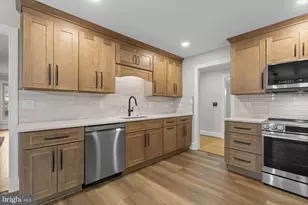 7542 Summer Leave Ln, Columbia, MD 21046 - Photo 16