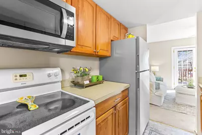 8783 Hayshed Lane #4-4, Columbia, MD 21045 - Photo 10