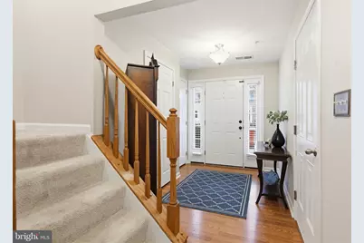 7061 Holly Springs Lane #194, Elkridge, MD 21075 - Photo 4