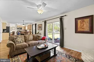 6950 Newberry Dr, Columbia, MD 21044 - Photo 18