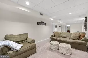 6950 Newberry Dr, Columbia, MD 21044 - Photo 32