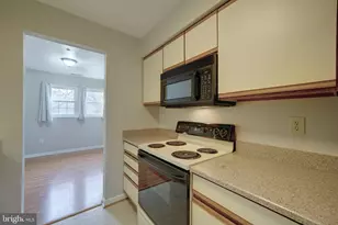 8607 Falls Run Rd, Ellicott City, MD 21043 - Photo 14