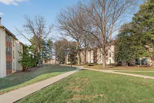 9635 White Acre Rd, Columbia, MD 21045 - Photo 4