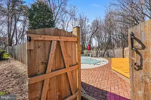 8319 Dawn Ct, Ellicott City, MD 21043 - Photo 58