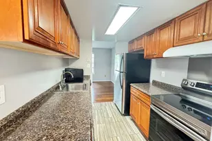 6674 Ducketts Ln, Elkridge, MD 21075 - Photo 8