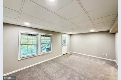 7821 Edmunds Way, Elkridge, MD 21075 - Photo 16