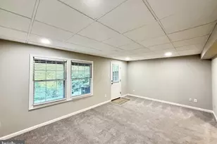 7821 Edmunds Way, Elkridge, MD 21075 - Photo 16