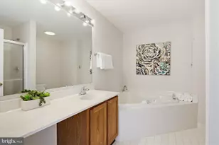 5347 Chase Lions Way, Columbia, MD 21044 - Photo 16