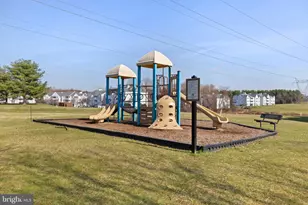 8605 Falls Run Rd, Ellicott City, MD 21043 - Photo 20