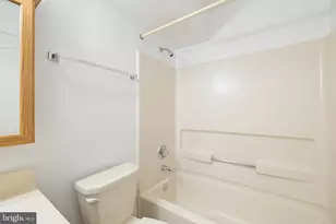 8605 Falls Run Rd, Ellicott City, MD 21043 - Photo 14