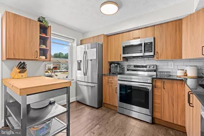 8214 Styers Court NW, Laurel, MD 20723 - Photo 6