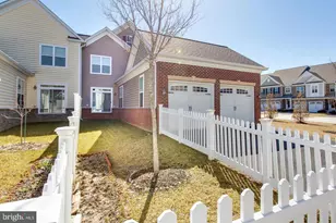 10912 Hayman Ln, Ellicott City, MD 21042 - Photo 2