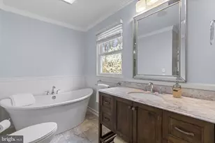 7723 Heatherside Ln, Ellicott City, MD 21043 - Photo 28