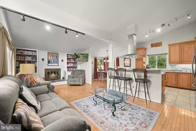 9233 Spring Valley Road, Ellicott City, MD 21043 - Photo 4