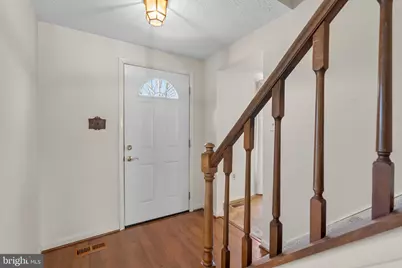 8745 Cardinal Forest Circle, Laurel, MD 20723 - Photo 4