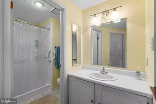 8745 Cardinal Forest Cir, Laurel, MD 20723 - Photo 24